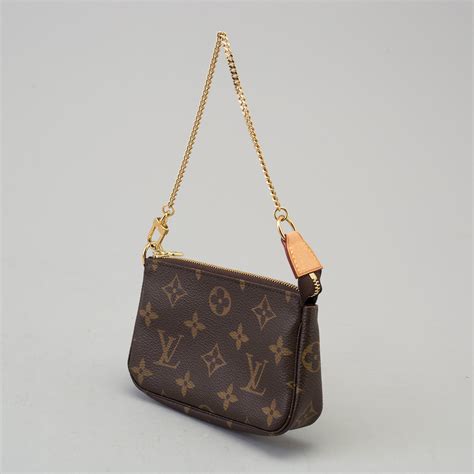 small shoulder lv bag|louis vuitton small hand bags.